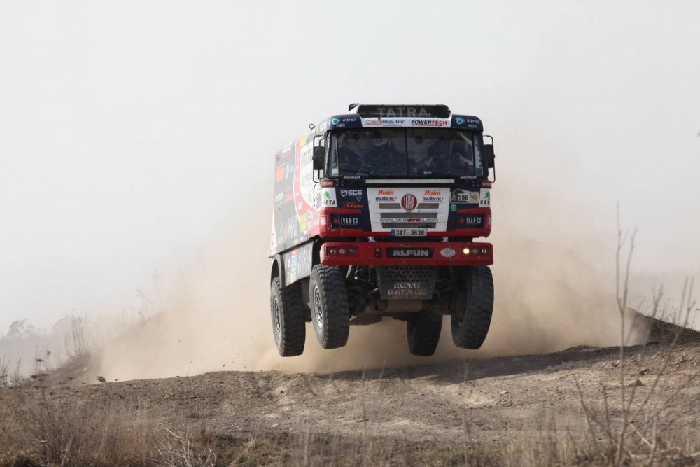 V Milovicích odstartoval testovací program Dakaru 2016