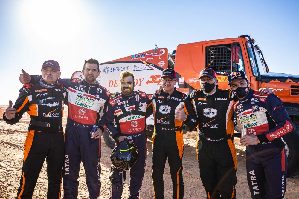 VIDEO: Casale achieved his best stage result, Macháček’s mechanical skills saved his Dakar