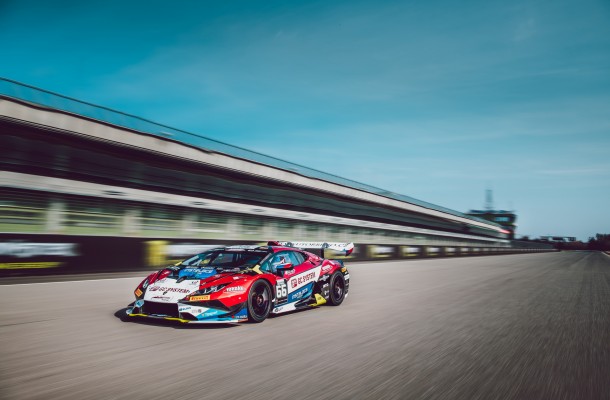 On the grid: Stronger Mičánek Motorsport powered by Buggyra team aims for podiums at Super Trofeo