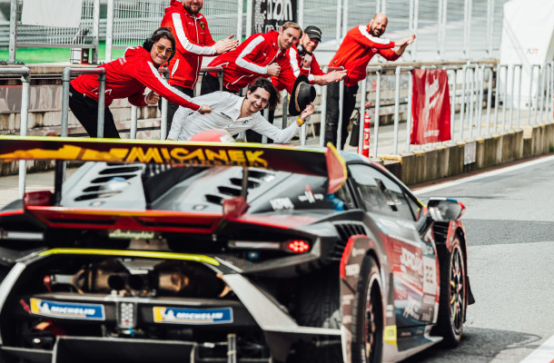 Startuje Lamborghini Super Trofeo. Mičánek Motorsport powered by Buggyra si chce jít pro titul